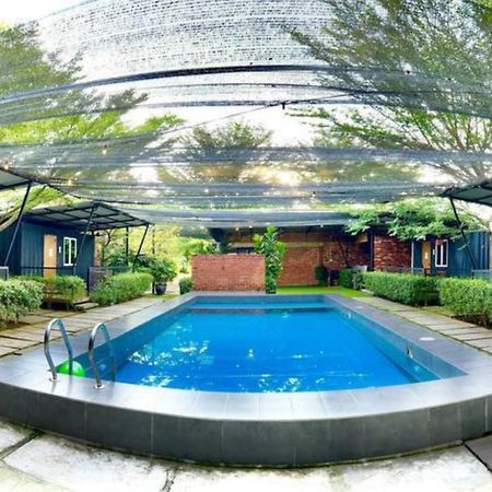 Petak Padin Cottage By The Pool, Кепала Батас Екстер'єр фото